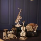 Saxophone - Modellbyggesett i tre thumbnail