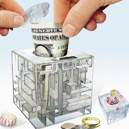 Money Maze - Labyrinten der holder på gaven