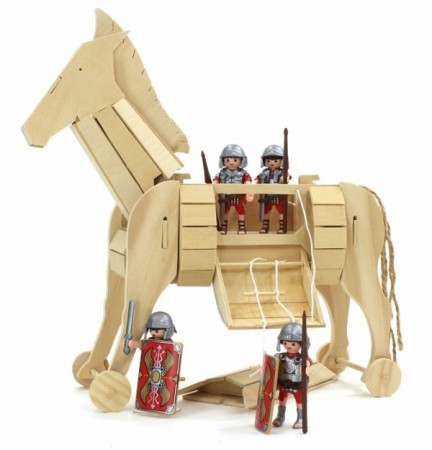 Romersk Trojan hest - byggesett i tre 30x31cm