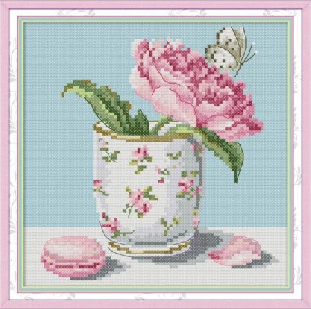 Korssting pakke - Blomst i kopp 21x21cm (Påtegnet)