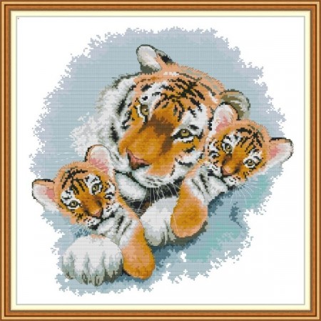 Korssting pakke -  Tiger mamma med unger 44x44cm (Påtegnet)