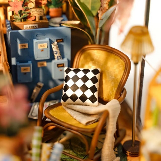 Garden House - Byggesett m/ lys - DIY Miniature Room