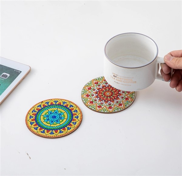 Diamond painting - bordbrikke med holder 6 stk - Mandala (1)
