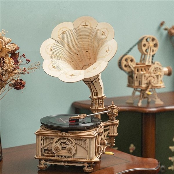 Platespiller - Fungerende grammofon byggesett for vinylskiver